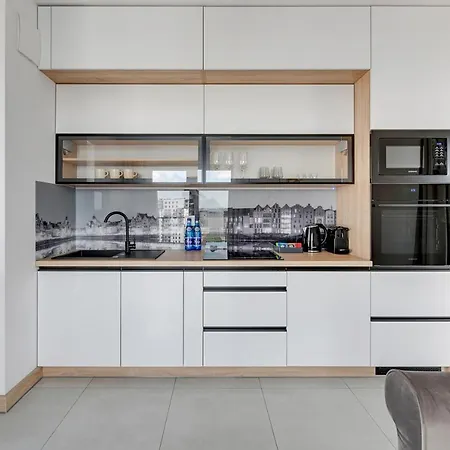 Sea View Letnica Tower & Sea View By Downtown Apartment *