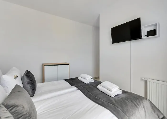 公寓 Sea View Letnica Tower & Sea View By Downtown 格但斯克